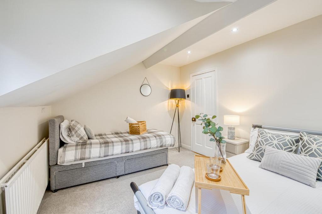 Charming City Home, Beside The Serene Ormeau Park Belfast Exterior photo